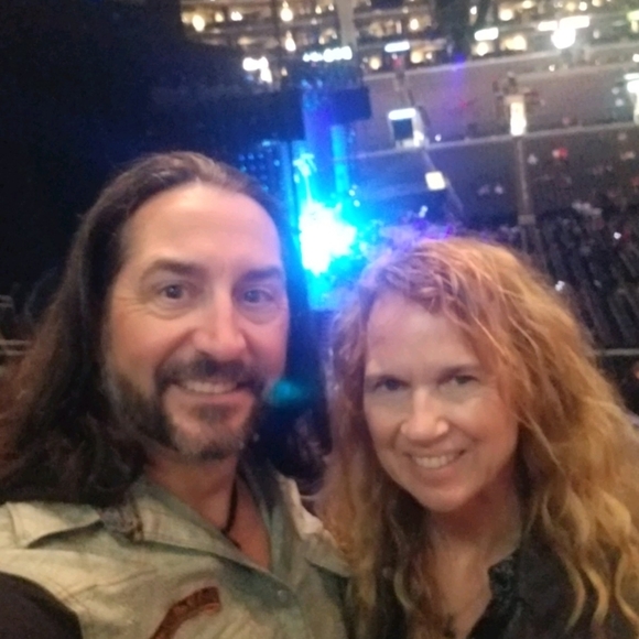 Meet your Posher, Joshua - Picture 1 of 8